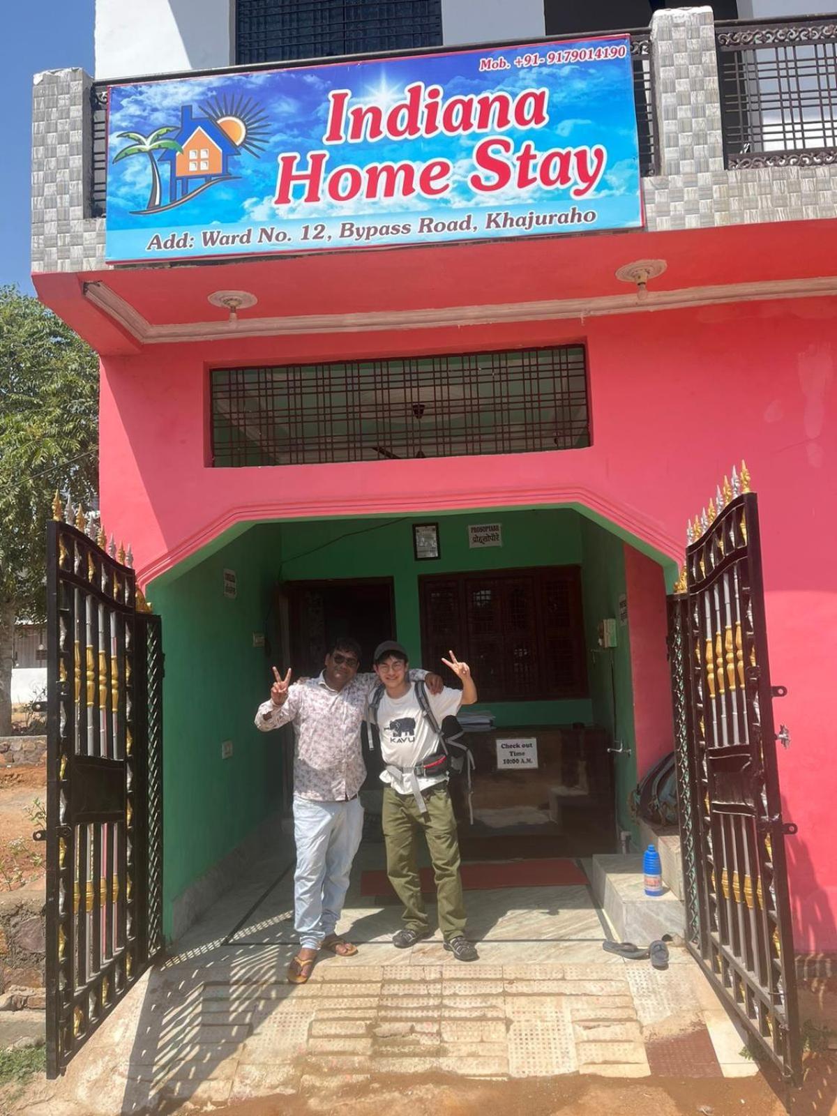 Indiana Home Stay Khajurāho Екстериор снимка