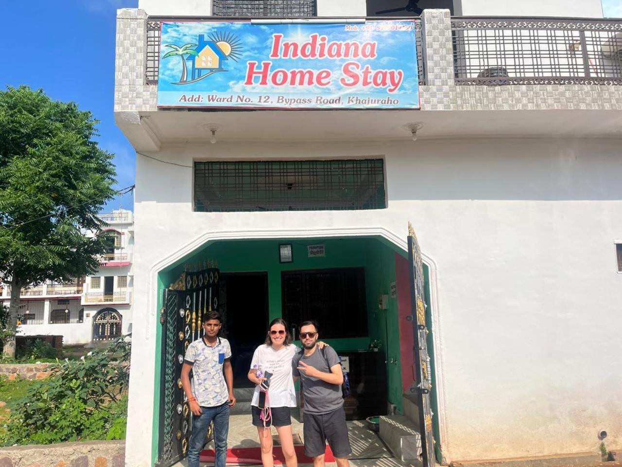 Indiana Home Stay Khajurāho Екстериор снимка